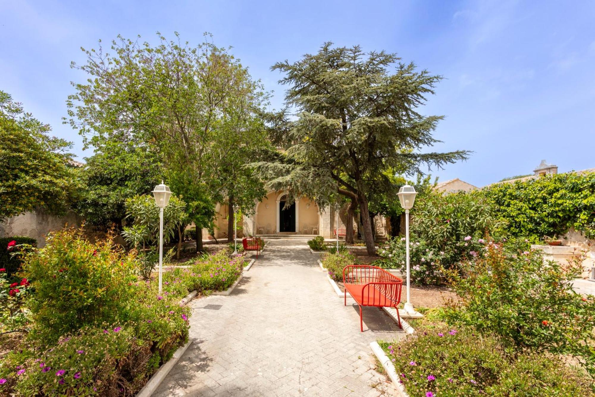 Villa Polara โมดิกา ภายนอก รูปภาพ